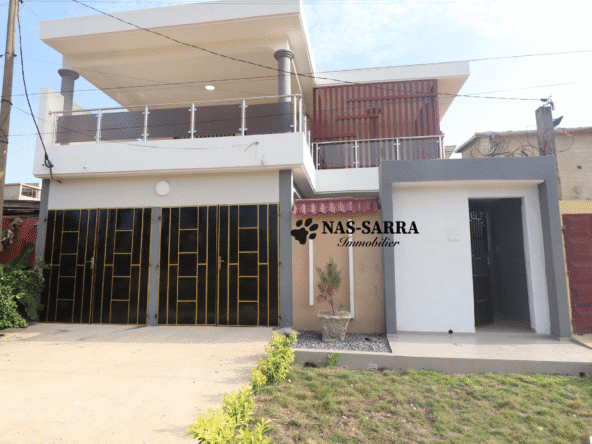 superbe Villa à louer à Lomé-Avenou